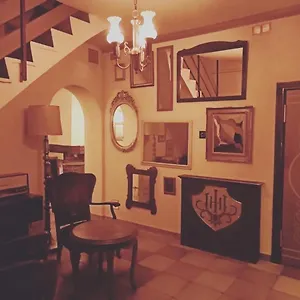 3* Hotel Insomnia